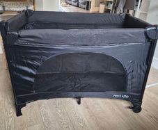 Redkite Dreamer travel cot