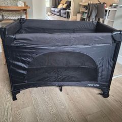 Redkite Dreamer travel cot