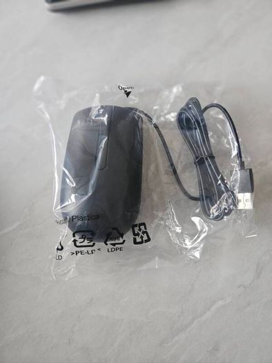 dell keyboard & mouse never used brand new