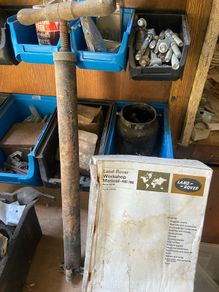 Land Rover foot pump and workshop manual