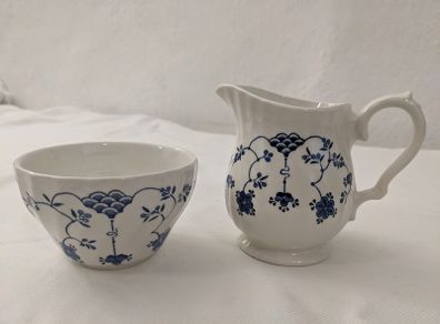 Beautiful Vintage Milk Jug and Sugar Bowl