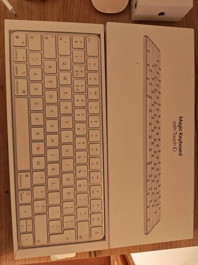 mac magic keyboard and rechargeable magic mouse