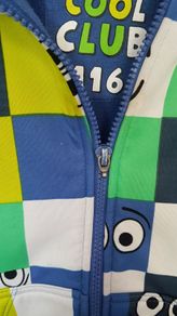 Colourful hoodie 116 cm
