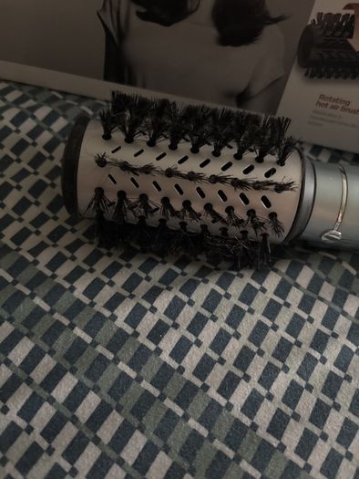 Babyliss rotating hair brush