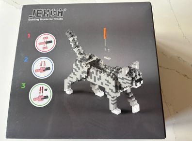 Jekca Tabby Cat