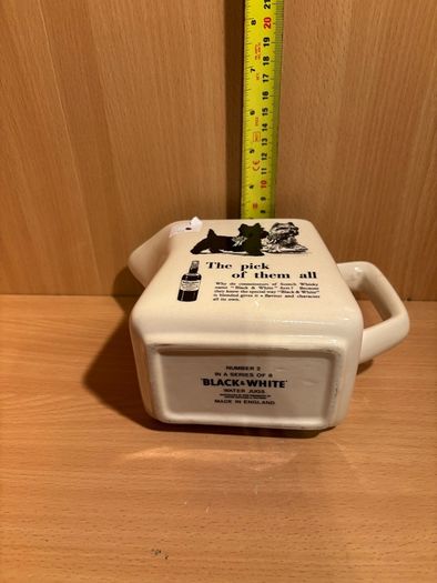 Black & White jug
