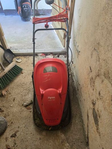 lawnmower