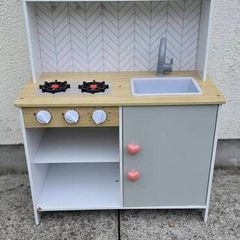 Kids Play Kitchen