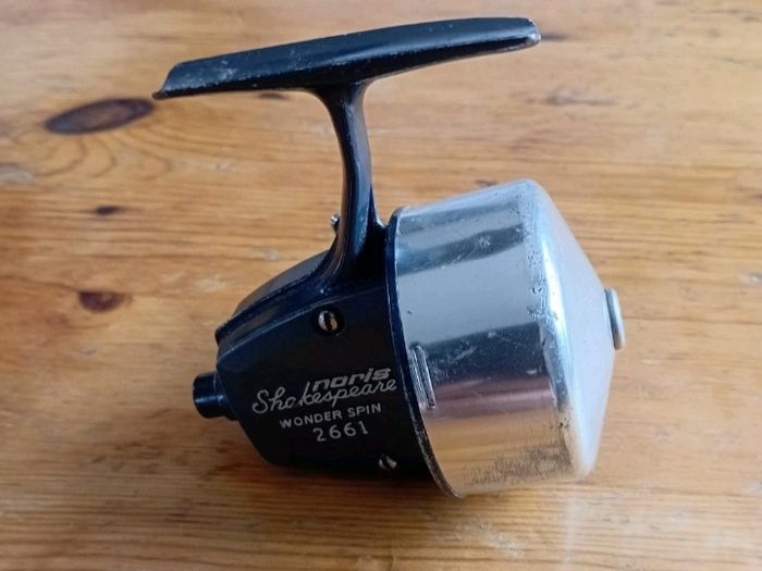 Noris Shakespeare Wonder Spin 2661 Closed Face Reel