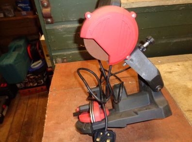 Chainsaw sharpener (electric)