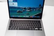 Apple MacBook Pro 13-inch (2020) | M1 Chip | 500GB SSD | German Keyboard