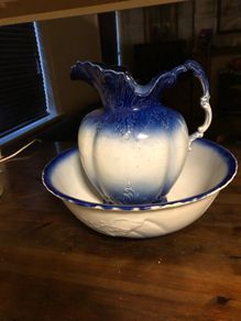 wash jug & basin