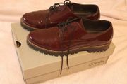 Clarks Signature Derby Shoes with Trendy Lug Sole