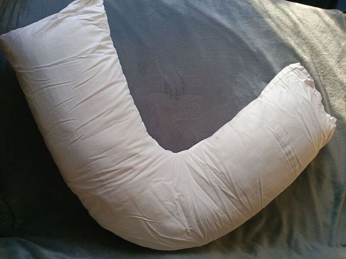 Breastfeeding pillows