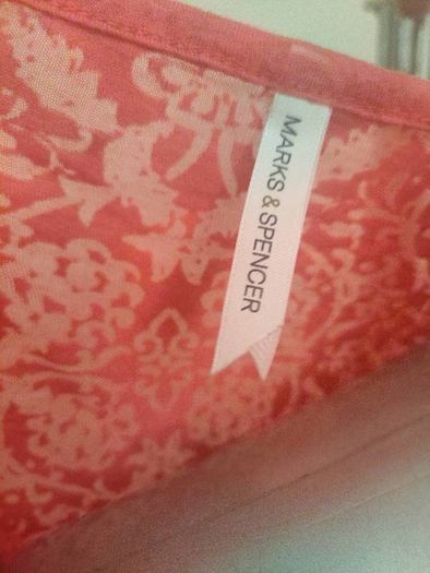 M&S pink top size UK20 EU48 Postage included