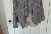 NWT Atmosphere  Black &amp; White Top Size 14