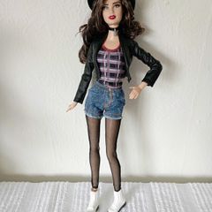 Fifth harmony doll Lauren