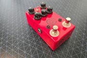 JHS AT+ Distortion Pedal