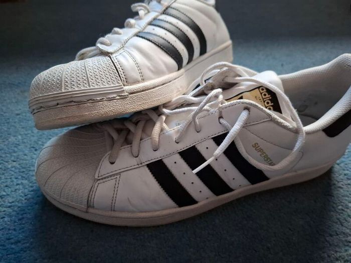 Adidas superstar