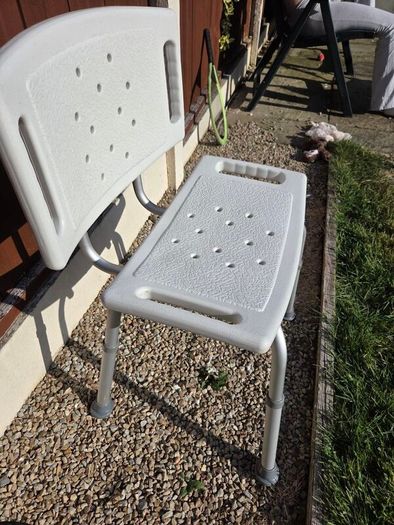 Shower chair