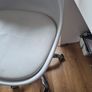 desk chair Image 4