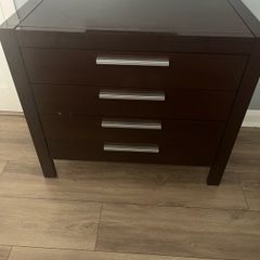 Drawers and 2 Bedside Locker Drawers