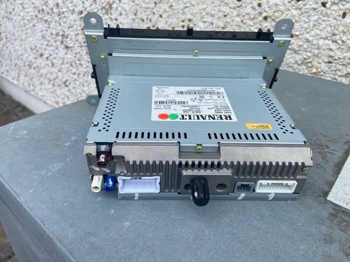 Renault Clio Stereo with maps