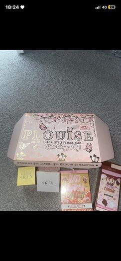 Plouise makeup and skincare box