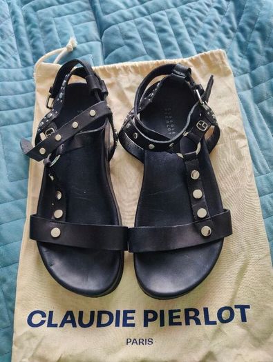 women sandals