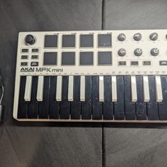 Akai Mpk Mini