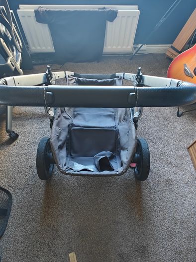 Uppababy Vista