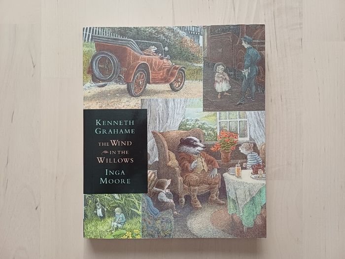 The Wind in the Willows by Kenneth Grahame & Inga Moore (Classic Illustrated Fantasy Paperback)