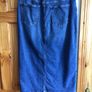 Ladies Dark blue denim midi skirt with large centre slit size 18 includes Postage Image 3