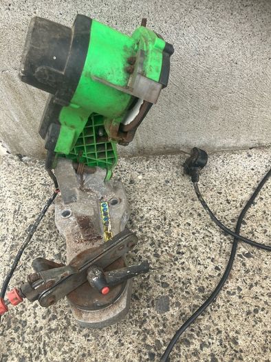 chainsaw chain sharpener