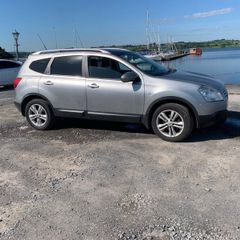 Nissan Qashqai+2 2010