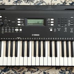 Yamaha Keyboard PSR-E373