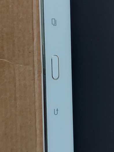 Samsung Galaxy Tab 4, Model SM-T535, 16GB, in Excellent condition, excellent Camera and Battery