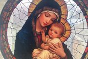 Suncatcher Mary &amp; baby Jesus
