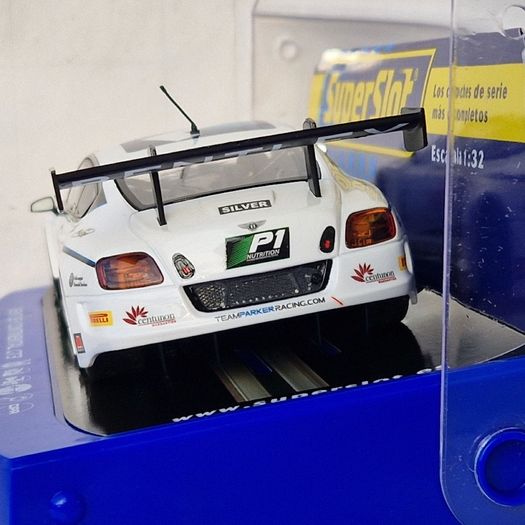 Scalextric Bentley Continental GT3- #31 Slot car ( H4024 C4024 24hr Le Mans touring superslot )