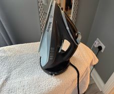 cordless iron BELDRAY