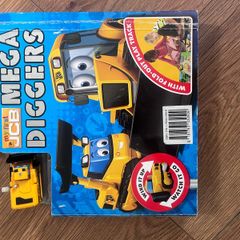 Mega Diggers with fold out play track