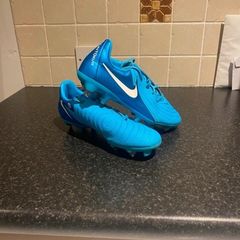 boys football boots