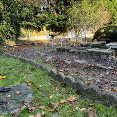 Reclaimed Reconstituted Stone Lawn/Border Edging
