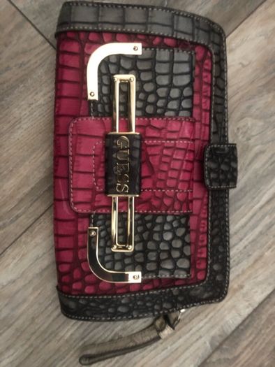 Guess clutch / cross body bag