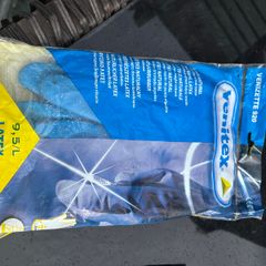 Latex gloves