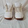 Timberland white leather embroidered boots Size 5 eu 38 in great condition Image 2