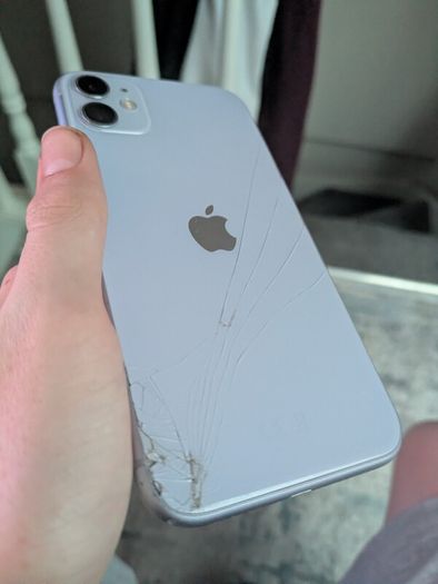 iPhone 11
