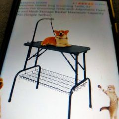 Grooming table grandma shark brand