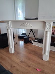 fireplace surround