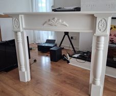 fireplace surround